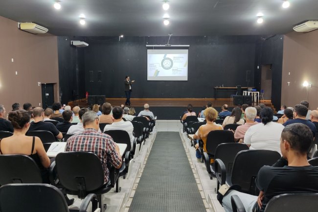 ASCATUR PARTICIPA DO SEMINÁRIO TERRITÓRIOS EMPREENDEDORES CANASTRA